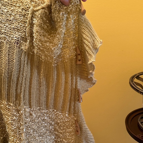 Gorgeous Beige Ruffled Knit Cardigan Sweater Mid-Thigh Boho Fringe Open Front - Picture 11 of 11